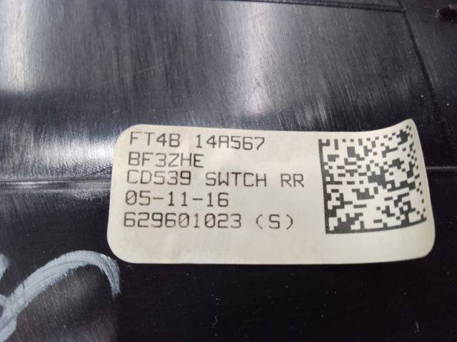 FT4Z14527BA Панель (накладка) блока управления стеклоподъемником задняя правая купить Кривой Рог