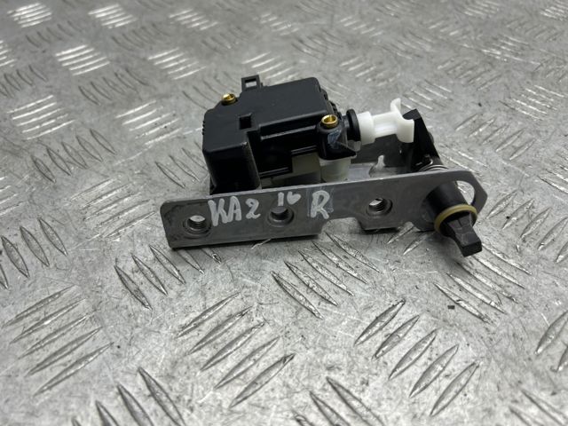 LAND ROVER FUG500140 Замок багажника в наличии Каменское