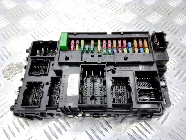 Монжатный блок реле GU5Z15604H FORD