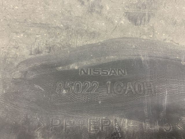 NISSAN HEM221CH0H Бампер задний в наличии Ирпень