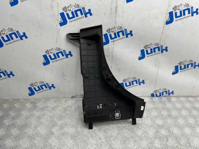 LAND ROVER LR011411 в наличии Черновцы