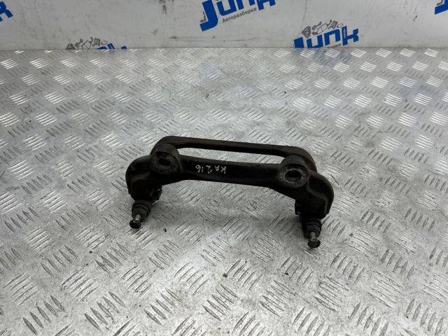 Кронштейн суппорта LR015566 LAND ROVER