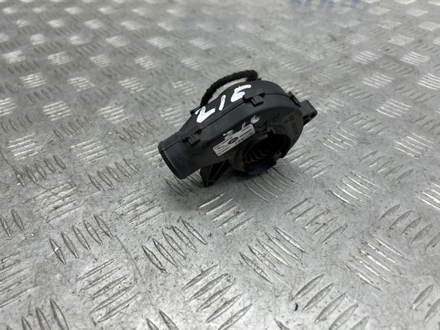 LR016687 LAND ROVER купить в Черкассы