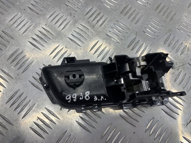 LR020247 Ручка двери задней внутренняя левая купить Кривой Рог