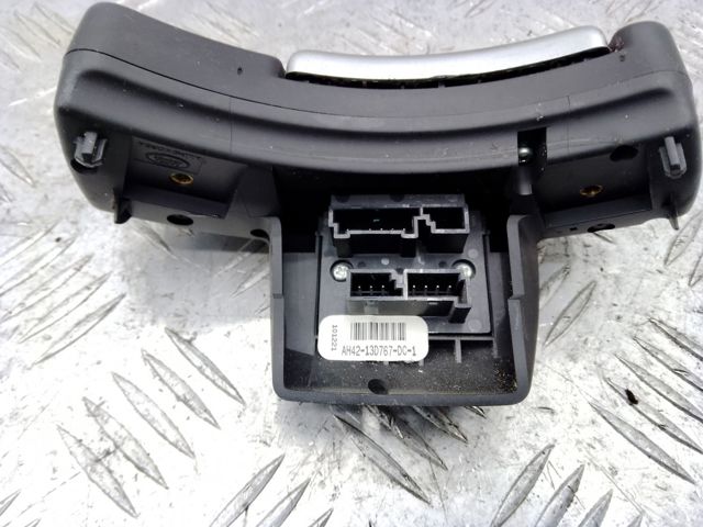 LR023201 LAND ROVER купить в Львов