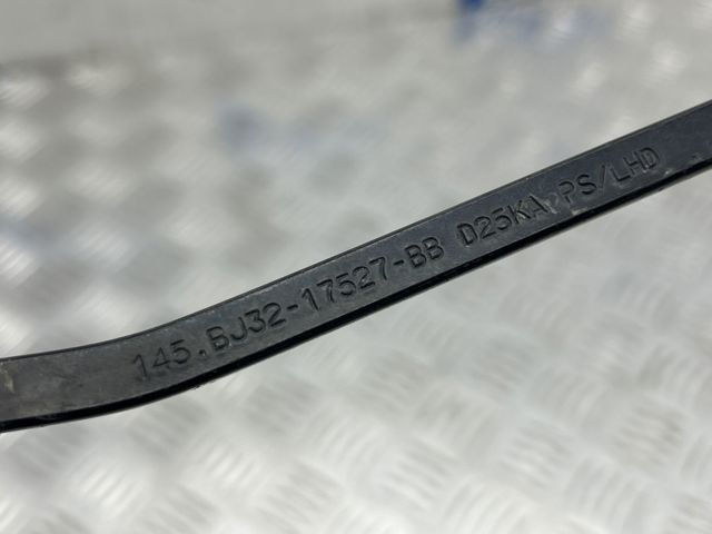 Рычаг дворника LR025118 LAND ROVER