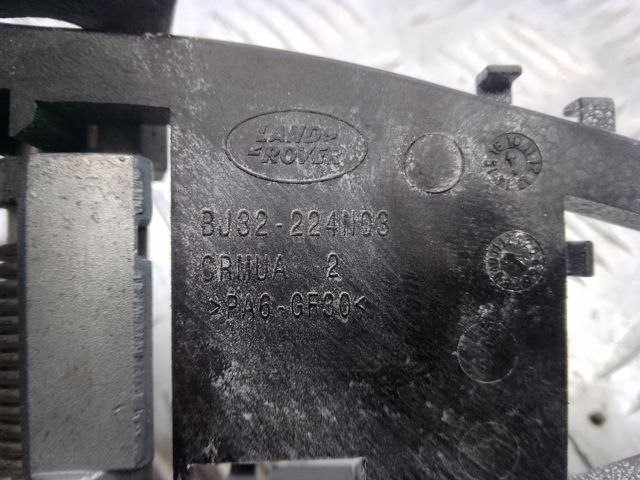 LAND ROVER LR025541 Держатель наружной ручки двери передней левой в наличии Житомир