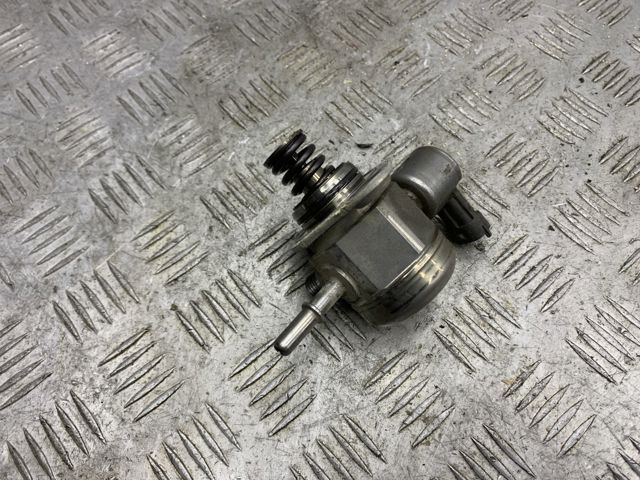 Насос топливный высокого давления LR025599 LAND ROVER