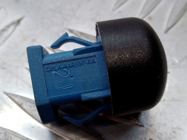 LR033566 LAND ROVER купить в Николаев
