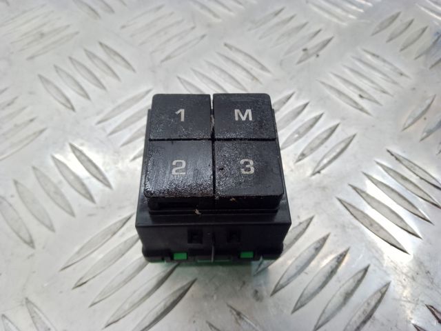 LAND ROVER LR034813 в наличии Харьков