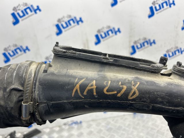 LR045407 LAND ROVER Впускной патрубок воздушного фильтра купить в Чернигов
