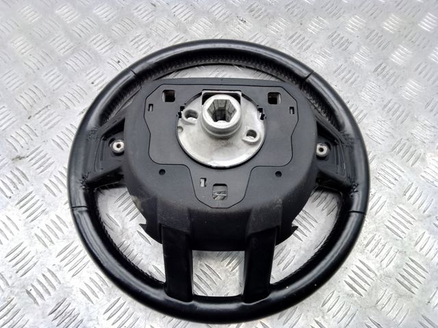 Руль LR047921 LAND ROVER