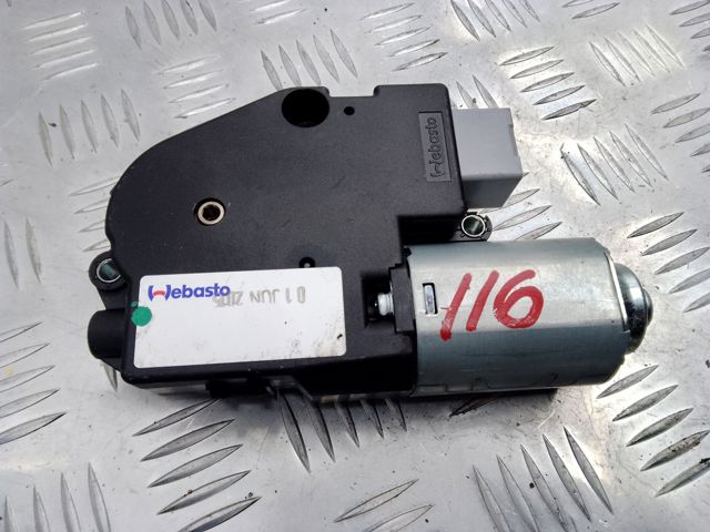 LR064633 LAND ROVER Мотор привода люка купить в Украина