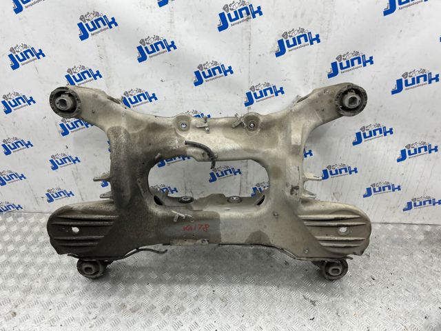 Подрамник задней подвески LR070761 LAND ROVER