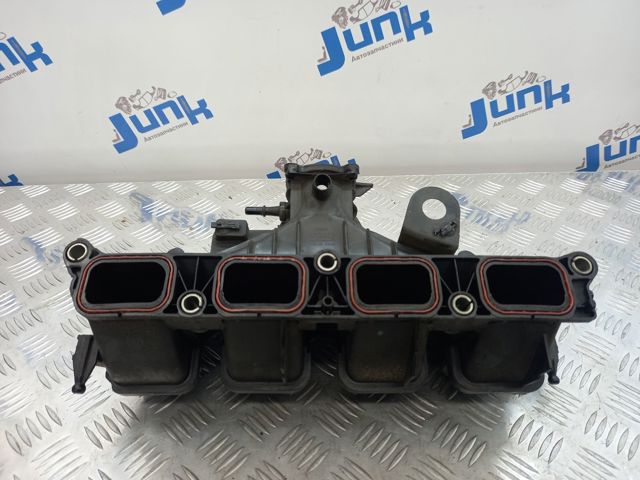 Впускной коллектор LR083482 LAND ROVER