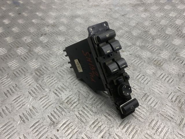 Кнопки переднего левого стекло подъёмника YUD000293PVA LAND ROVER