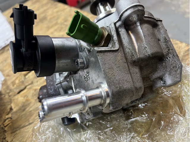 BOSCH 0445110654 Форсунка впрыска топлива в наличии Ужгород