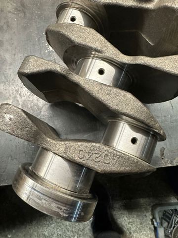 Коленвал двигателя 122005X00A NISSAN