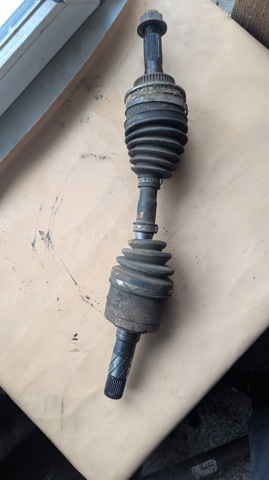 Ось передняя в сборе 1339667 FORD