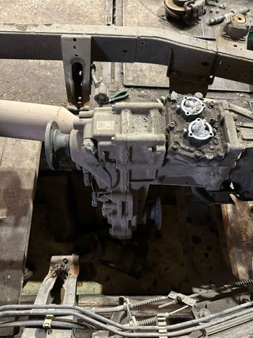 Раздатка, коробка раздаточная 1524431 FORD
