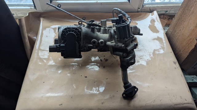 1540A046 MITSUBISHI Впускной коллектор купить в Харьков