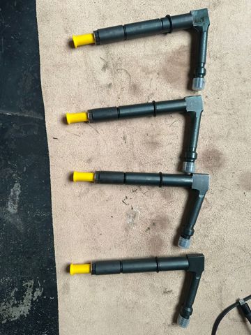 Форсунка дизельная в сборе 16600VK525 NISSAN