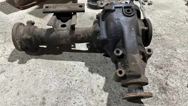 3850067G17 NISSAN Редуктор передний купить в Хмельницкий