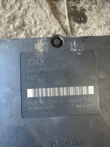 Блок управления АБС  47660EB33A NISSAN