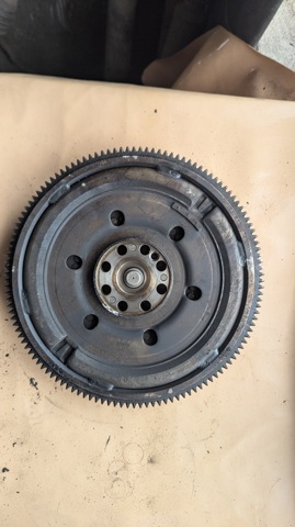 FORD 4958431 Маховик двигателя в наличии Ровно