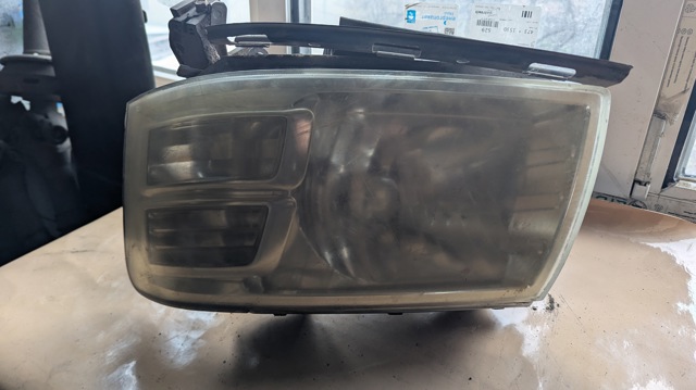 Фара дальнего света в сборе 4968448 FORD