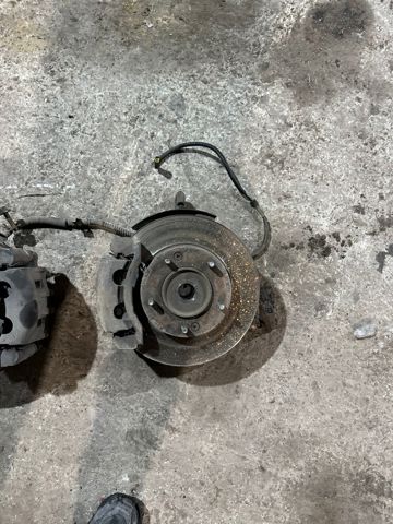Ось передняя и поворотные кулаки 512513E201 HYUNDAI