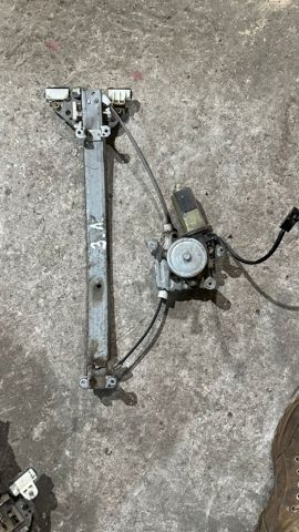 Мотор стеклоподъемника двери задней, левой 827312S721 NISSAN