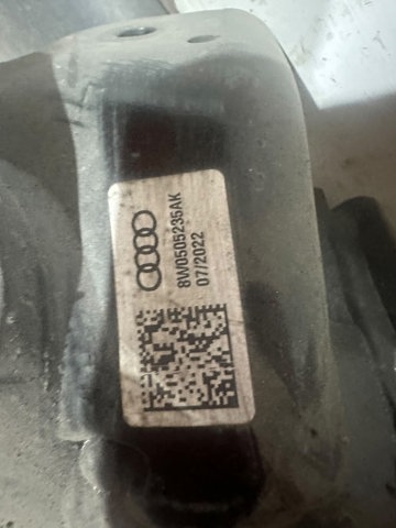 VAG 8W0505235AK Подрамник задний в наличии Львов