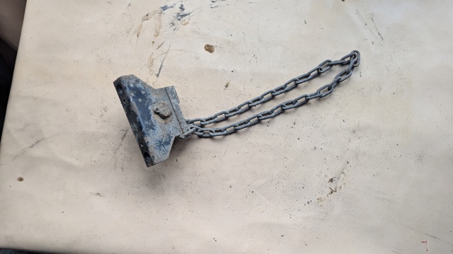 Крепление запасного колеса AB311A131BB FORD