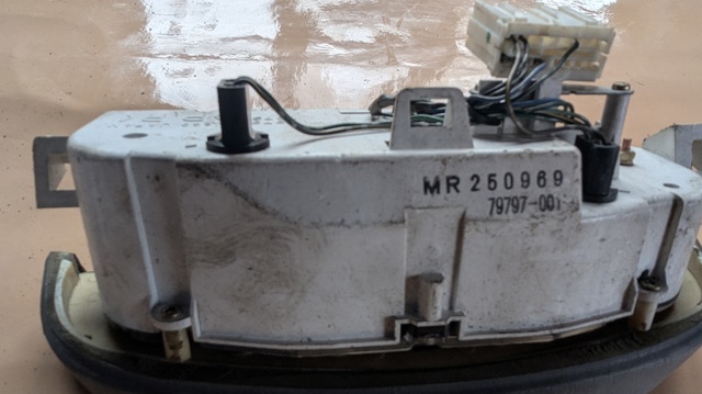 MR250969 MITSUBISHI Приборная доска (щиток приборов) купить в Украина