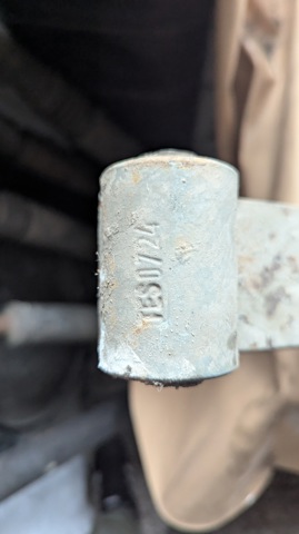 Рессоры задние (пружины задней подвески) MR992595 MITSUBISHI