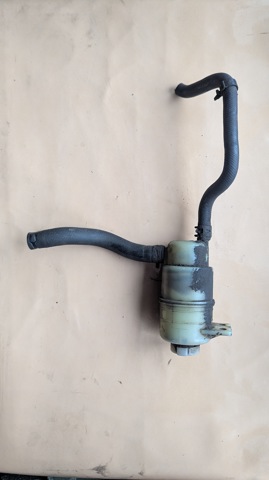 Бачок и трубопроводы MR995028 MITSUBISHI