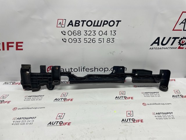 NISSAN 215424EA0A Кронштейн радиатора верхний в наличии Тернополь