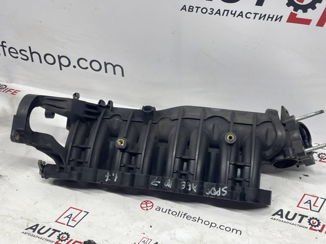 HYUNDAI 283102A801 Коллектор впускной в наличии Днепр