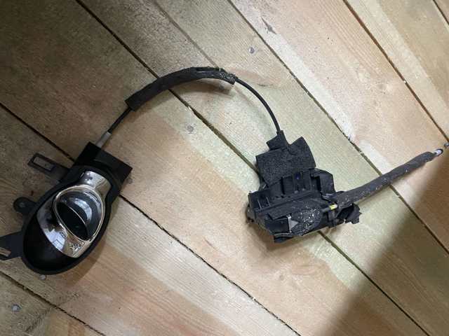 hautukiハウツキ2箱 825011KA0A Nissan/Infiniti Замок двери задней левой