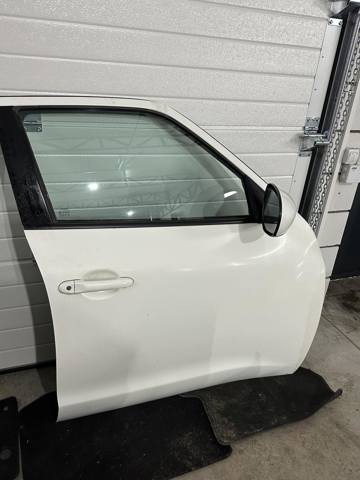 H01001KKMD NISSAN Дверь передняя правая купить в Тернополь