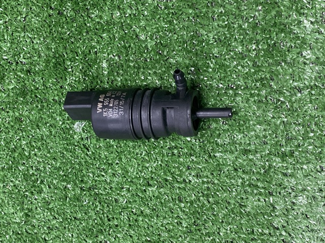 Насос омывателя 1K5955651 VAG