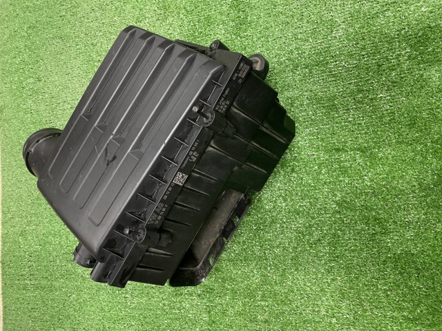 VAG 5Q0129601AF Корпус фильтра в наличии Ужгород