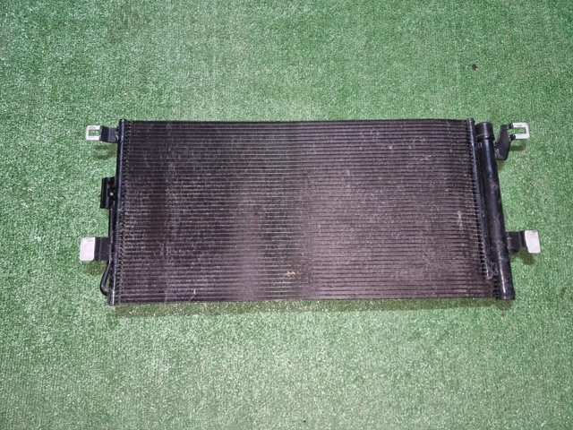 Конденсатор кондиционера 80A816411N VAG