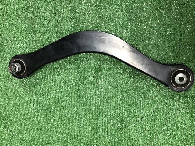 8W0505398F VAG Верхний правый рычаг задней подвески купить в Хмельницкий