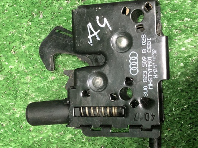 8W0823509B VAG Замок капота купить в Тернополь