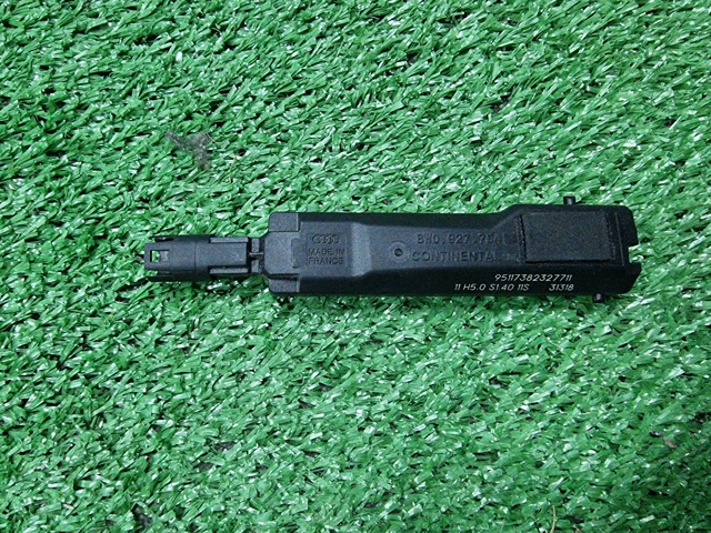 Концевик 8W0927754 VAG