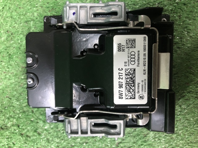 VAG 8W7907217C в наличии Черновцы