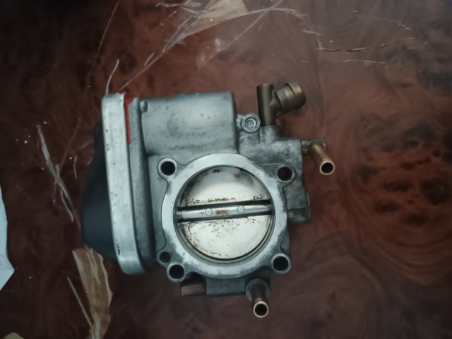 Дроссельная заслонка Опель Сигнум