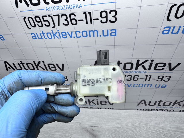 4B9962115B Актуатор замка багажника купить Винница